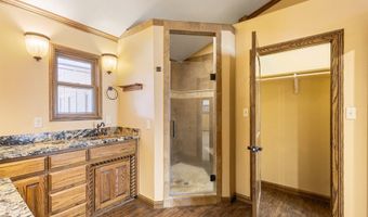 508 N Cockrell St, Alpine, TX 79830