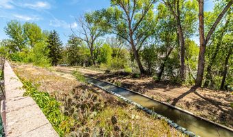 200 MESA Dr, Aztec, NM 87410
