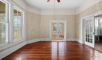414 S Hutchinson Ave, Adel, GA 31620