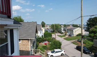 19 Remington St, Warwick, RI 02888
