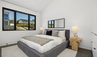 147 S Rios, Solana Beach, CA 92075