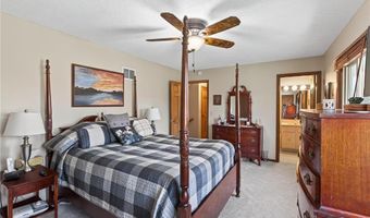 15716 Hayes Trl, Apple Valley, MN 55124