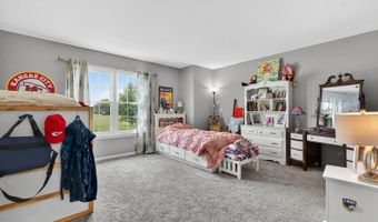 1124 Ashlyn Ln, Antioch, IL 60002