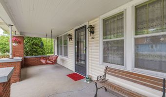 1101 E 10th St, Anderson, IN 46012