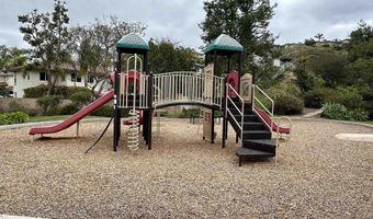 2176 Pointe Pkwy, Spring Valley, CA 91978
