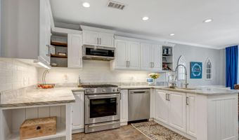 16 Lake Linden Ln, Bluffton, SC 29910