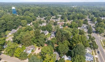 521 Trowbridge St, Allegan, MI 49010