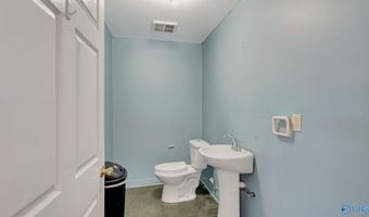 1214 N Jefferson St, Athens, AL 35611