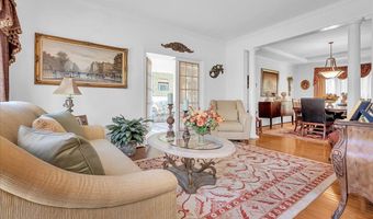 402 DERRYTOWN Dr, Bear, DE 19701