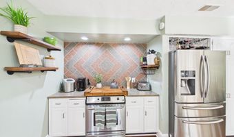 1822 Williams Way E, Anderson, IN 46011