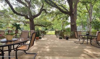 3826 Mississippi 18, Brandon, MS 39042