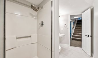 1515 Chance Ct, Adel, IA 50003