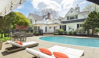 24 Cedar Ave, Barrington, RI 02806