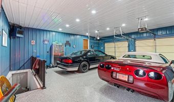 74500 240th St, Albert Lea, MN 56007