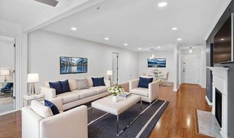 27207 Plantation Dr NE, Atlanta, GA 30324