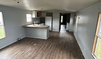 783 Ascot Cir, Almont, MI 48003
