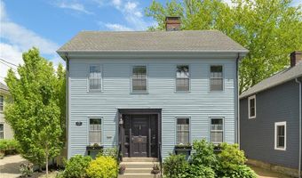 47 Second St, Newport, RI 02840