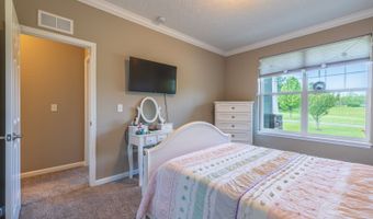 3028 Canterbury Ct, Albany, OH 45710