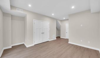 9 Halifax Rd, Bayville, NJ 08721