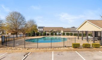 652 Clarion Ct, Boiling Springs, SC 29316