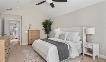 601 Hunting Hill Dr, Cumberland, RI 02864