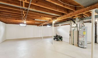 2406 S FOUNTAIN Ave, Appleton, WI 54915