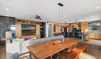 7651 Sitio Manana, Carlsbad, CA 92009