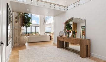 348 E HIDDEN LAKE Dr, Bountiful, UT 84010