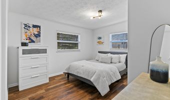 451 SARGO Rd, Atlantic Beach, FL 32233
