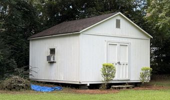 646 McLendon St, Ashburn, GA 31714