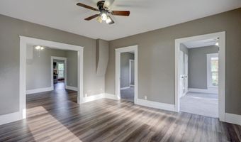 106 S Fox St, Alba, MO 64830