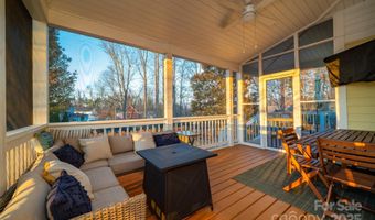 11 Forest Park Ln, Asheville, NC 28803