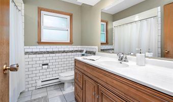 1704 7th Ave, Anoka, MN 55303