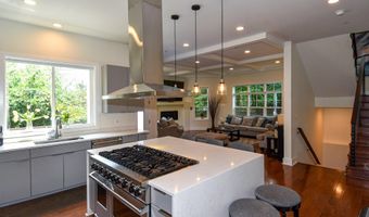 5802 WILMETT, Bethesda, MD 20817