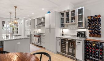 530 E Broadway A, Boston, MA 02127