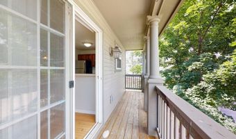 3042 Barclay Way, Ann Arbor, MI 48105