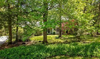 19 Winterberry Dr, Amherst, NH 03031