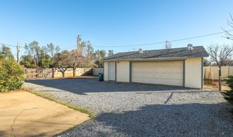 17405 Maryann Ln, Anderson, CA 96007
