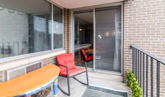 1050 Wall St 3C, Ann Arbor, MI 48105