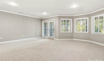 1 Cedar Chine Dr, Asheville, NC 28803
