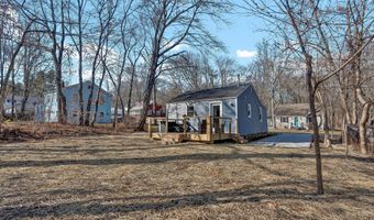 48 Hickory Dr, Coventry, CT 06238