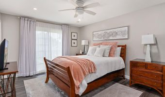 2504 WINDBREAK Dr, Alexandria, VA 22306
