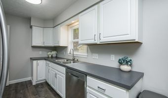 472 Columbine Ave, Akron, OH 44312