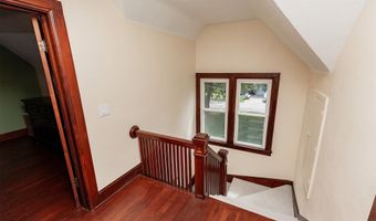 605 Cottage St, Adel, IA 50003