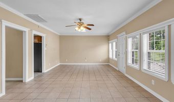 172 Hoxie St, Biloxi, MS 39530