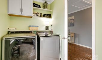 14 Phoenix Cir, Alexander, NC 28701
