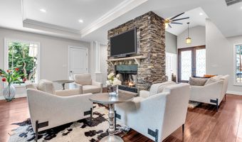 199 Pinckney Rd, Little Silver, NJ 07739