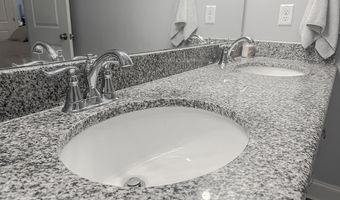 505 Butter Rd, Bonneau, SC 29431