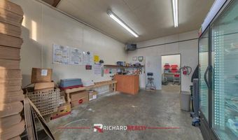45 E Main St, Byron, WY 82412