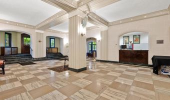 3041 SEDGWICK St NW 201-D, Washington, DC 20008